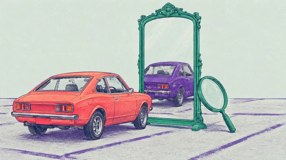 Иллюстрация: автомобиль перед зеркалом, отражение которого — немного другая машина